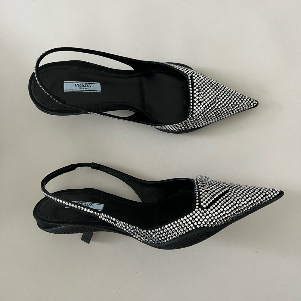 🔥$1100🔥 Prada Crystal Embellished Logo Slingback Sandals Shoes - Picture 8 of 9